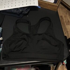 Source Unknown Sleek Black Sports Bra